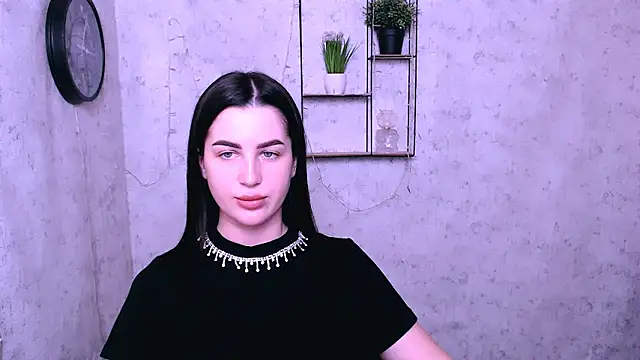 DivaKaily  online show from February 1, 2025, 9:11 am