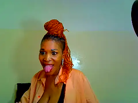 Snapshot of GHETTOASSDOLLXX chatting on March 1, 2025, 4:33 pm GHETTOASSDOLLXX online show from March 1, 2025, 4:33 pm
