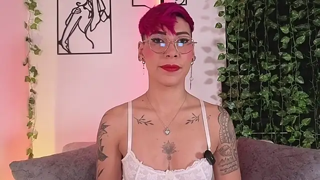 Snapshot of MiaMorgan_ chatting on January 15, 2026, 2:31 pm MiaMorgan online show from January 15, 2026, 2:31 pm