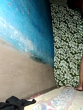 AparnaBoudi online show from October 5, 2025, 6:31 pm