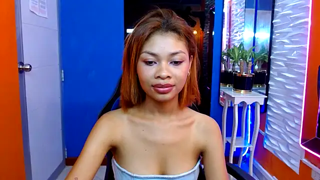 Snapshot of Perla_prg chatting on March 8, 2025, 9:18 pm Perla prg online show from March 8, 2025, 9:18 pm