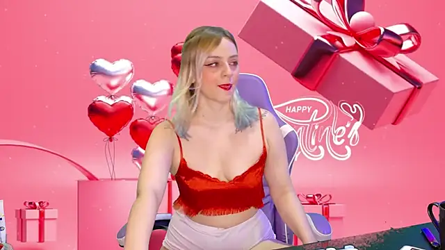 Snapshot of Dolce--Mia---Bianchi__07 chatting on February 2, 2025, 6:47 am Dolce--Mia---Bianchi  07 online show from February 2, 2025, 6:47 am