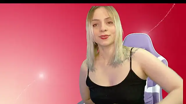 Snapshot of Dolce--Mia---Bianchi__07 chatting on February 16, 2025, 3:15 am Dolce--Mia---Bianchi  07 online show from February 16, 2025, 3:15 am