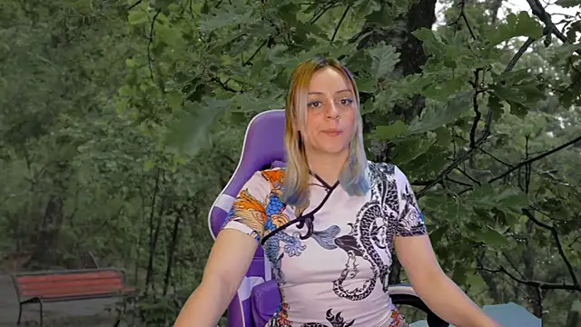 Snapshot of Dolce--Mia---Bianchi__07 chatting on January 29, 2025, 3:22 am Dolce--Mia---Bianchi  07 online show from January 29, 2025, 3:22 am