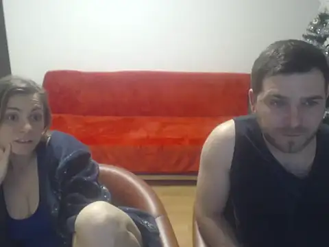 AngelAndDevil92 online show from December 5, 2024, 8:28 pm