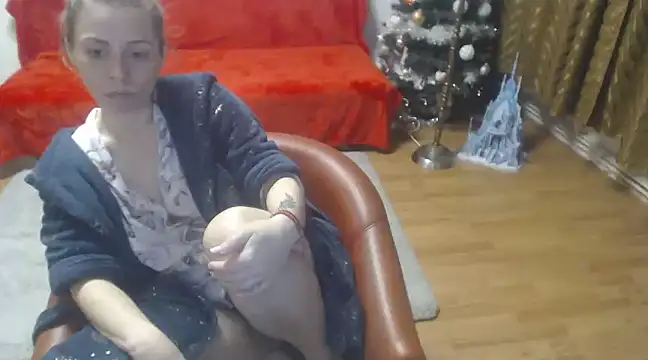 AngelAndDevil92 online show from January 18, 2025, 7:15 pm