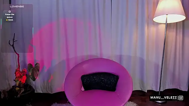 Manu Velez online show from February 17, 2026, 5:38 am