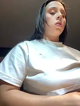 Snapshot of nova_lane chatting on May 24, 2026, 7:36 pm nova lane online show from May 24, 2026, 7:36 pm