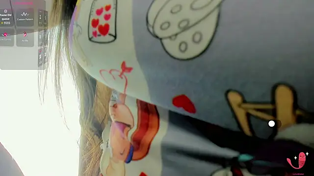 samy  milf online show from March 3, 2026, 7:43 pm