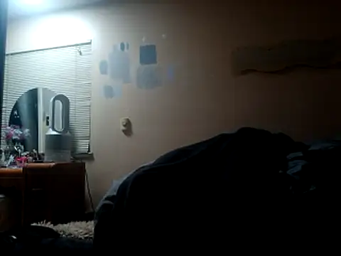 Snapshot of DevinToore chatting on December 1, 2025, 11:44 am DevinToore online show from December 1, 2025, 11:44 am