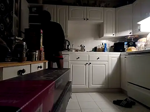 Snapshot of DevinToore chatting on November 17, 2025, 11:58 am DevinToore online show from November 17, 2025, 11:58 am