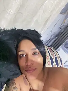 KatalinnaBrown online show from April 8, 2026, 11:12 am