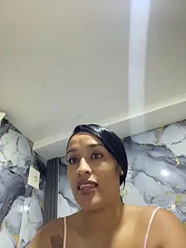 KatalinnaBrown online show from April 10, 2026, 11:17 am