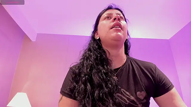 Snapshot of InnaraRoy chatting on December 31, 2024, 7:29 pm InnaraRoy online show from December 31, 2024, 7:29 pm