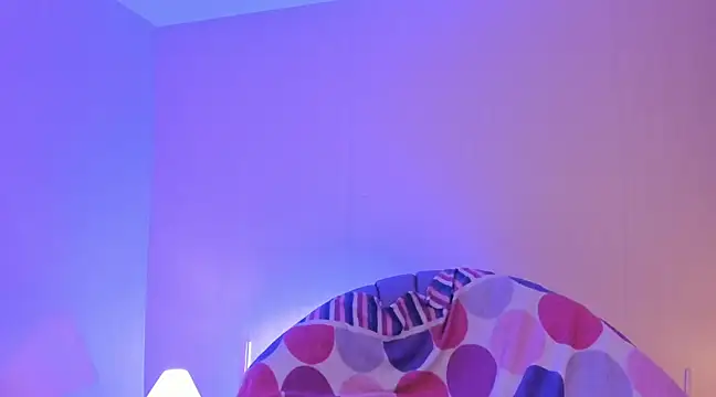 Snapshot of InnaraRoy chatting on February 8, 2025, 2:04 am InnaraRoy online show from February 8, 2025, 2:04 am