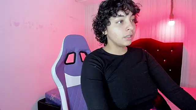 Snapshot of miku_katsuragi chatting on October 2, 2025, 1:31 am miku katsuragi online show from October 2, 2025, 1:31 am