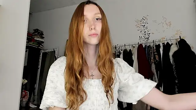 LisaIcon online show from March 9, 2026, 8:56 pm