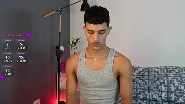 Snapshot of Busterspinter chatting on November 15, 2025, 6:34 pm Busterspinter online show from November 15, 2025, 6:34 pm