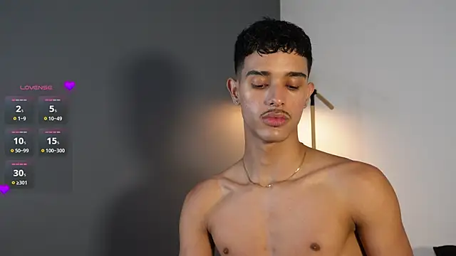 Snapshot of Busterspinter chatting on October 13, 2025, 12:29 pm Busterspinter online show from October 13, 2025, 12:29 pm