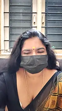 Snapshot of rani_deepa chatting on January 9, 2025, 2:29 pm rani deepa online show from January 9, 2025, 2:29 pm