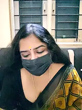 Snapshot of rani_deepa chatting on February 11, 2025, 6:55 pm rani deepa online show from February 11, 2025, 6:55 pm