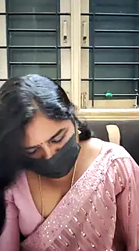 Snapshot of rani_deepa chatting on December 30, 2024, 10:34 pm rani deepa online show from December 30, 2024, 10:34 pm