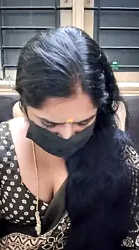 Snapshot of rani_deepa chatting on December 19, 2024, 12:56 pm rani deepa online show from December 19, 2024, 12:56 pm