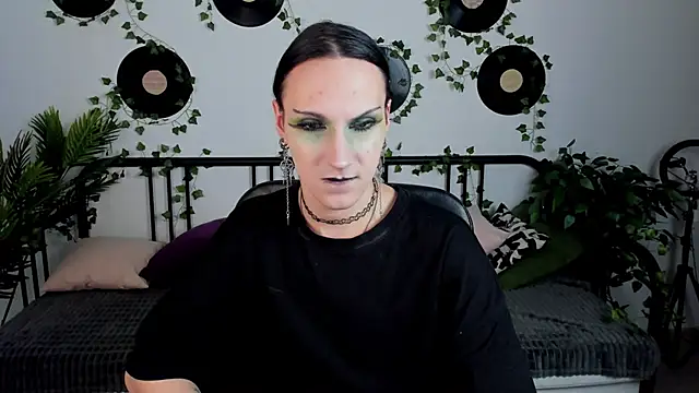 Snapshot of FillDammon chatting on March 19, 2025, 4:24 pm FillDammon online show from March 19, 2025, 4:24 pm