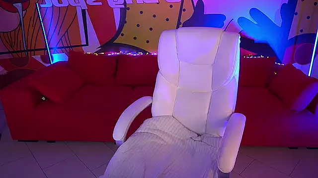 EmilySunshineS online show from March 19, 2025, 1:21 am