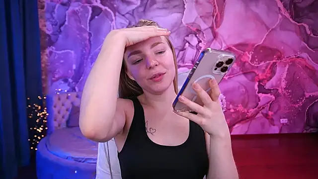 EmilySunshineS online show from October 18, 2025, 1:24 pm