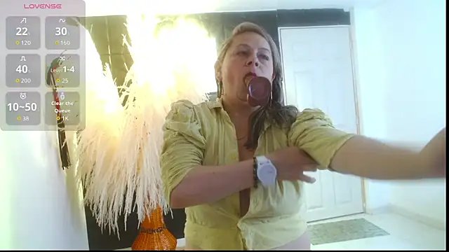 Snapshot of CINTHIA1609 chatting on November 13, 2025, 8:24 pm CINTHIA1609 online show from November 13, 2025, 8:24 pm