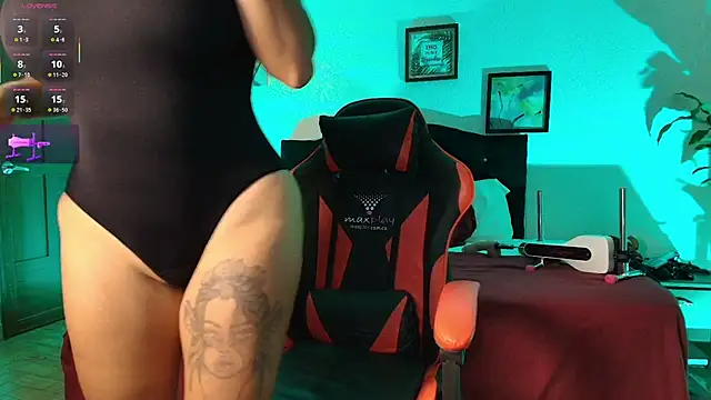 shanon love3 online show from October 16, 2025, 2:09 am