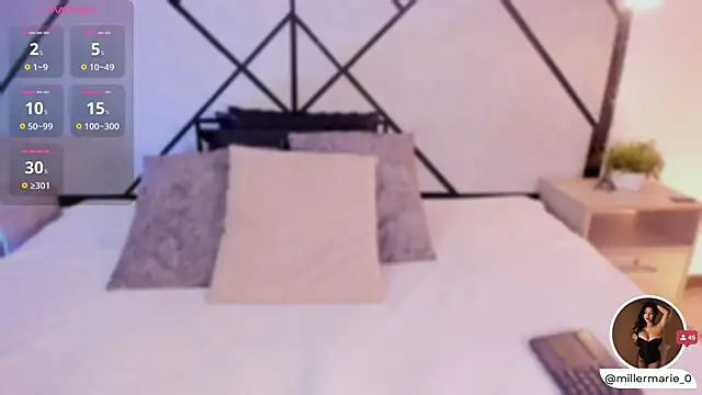 Snapshot of marie_miller_ chatting on November 5, 2025, 12:19 pm marie miller online show from November 5, 2025, 12:19 pm