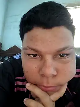 putoso031 online show from December 7, 2024, 1:24 pm