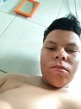 putoso031 online show from March 16, 2025, 6:44 pm