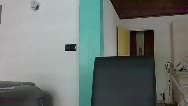 Snapshot of Sandcoq chatting on November 26, 2025, 1:22 pm Sandcoq online show from November 26, 2025, 1:22 pm