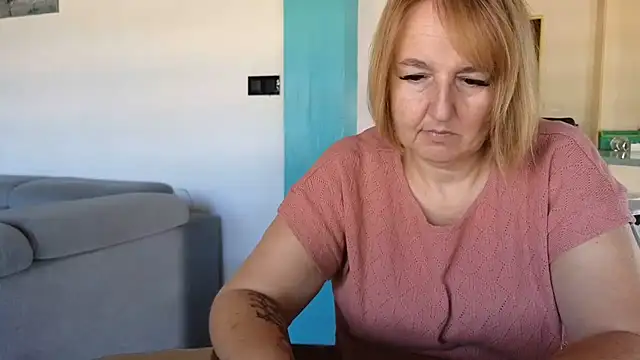 Sandcoq online show from July 17, 2026, 8:55 am