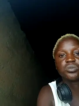 Snapshot of Crazybitchtheanalgoddess4 chatting on January 4, 2025, 6:51 pm Crazybitchtheanalgoddess4 online show from January 4, 2025, 6:51 pm