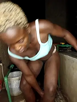 Snapshot of Crazybitchtheanalgoddess4 chatting on February 10, 2025, 5:14 am Crazybitchtheanalgoddess4 online show from February 10, 2025, 5:14 am