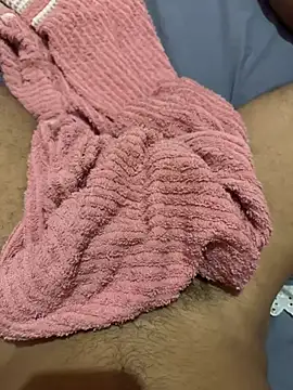 E Himeros online show from December 17, 2024, 5:29 am