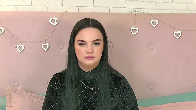 Snapshot of DarleneAdams chatting on February 24, 2025, 1:21 pm DarleneAdams online show from February 24, 2025, 1:21 pm