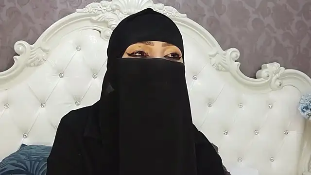 Snapshot of Hajar_Kar chatting on May 20, 2026, 6:32 am Hajar Kar online show from May 20, 2026, 6:32 am