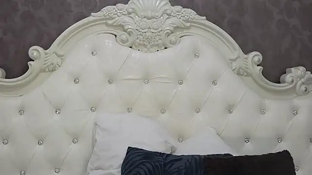 Snapshot of Hajar_Kar chatting on June 4, 2026, 5:23 am Hajar Kar online show from June 4, 2026, 5:23 am