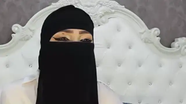 Snapshot of Hajar_Kar chatting on June 13, 2026, 5:05 am Hajar Kar online show from June 13, 2026, 5:05 am