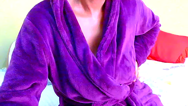 Snapshot of Mollybrookexx chatting on June 27, 2026, 12:22 pm Mollybrookexx online show from June 27, 2026, 12:22 pm