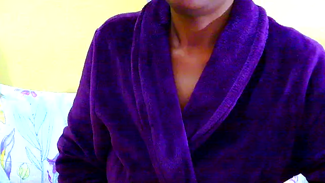 Snapshot of Mollybrookexx chatting on June 27, 2026, 5:35 am Mollybrookexx online show from June 27, 2026, 5:35 am