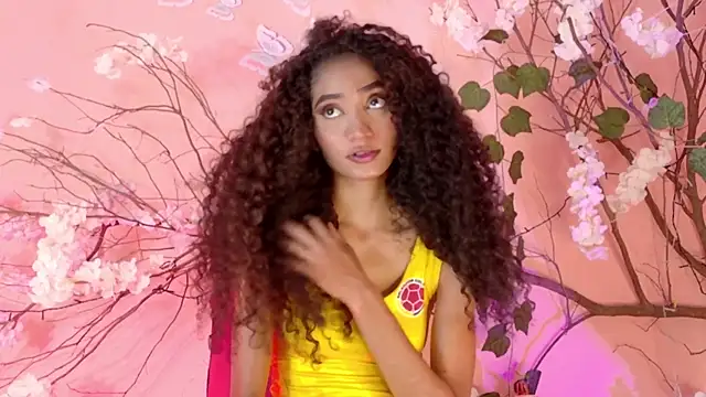 Snapshot of Charlotte_Love10 chatting on June 23, 2026, 11:58 pm Charlotte Love10 online show from June 23, 2026, 11:58 pm