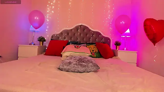 Snapshot of Aria69Stars chatting on February 27, 2025, 4:46 am Aria69Stars online show from February 27, 2025, 4:46 am