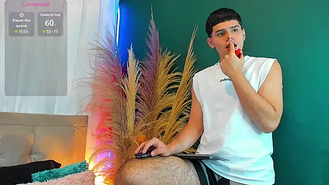 Nathaniel Park online show from October 3, 2025, 3:41 am