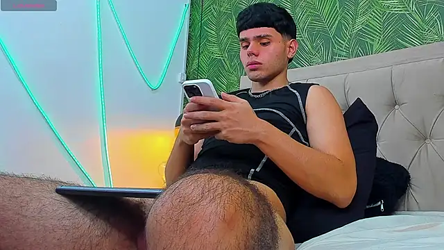 Nathaniel Park online show from December 17, 2025, 6:46 pm